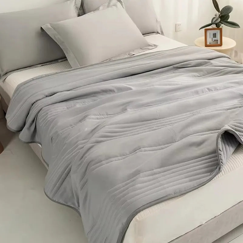 Cool & Comfortable Washable Air Conditioning Blanket - Perfect for Summer!