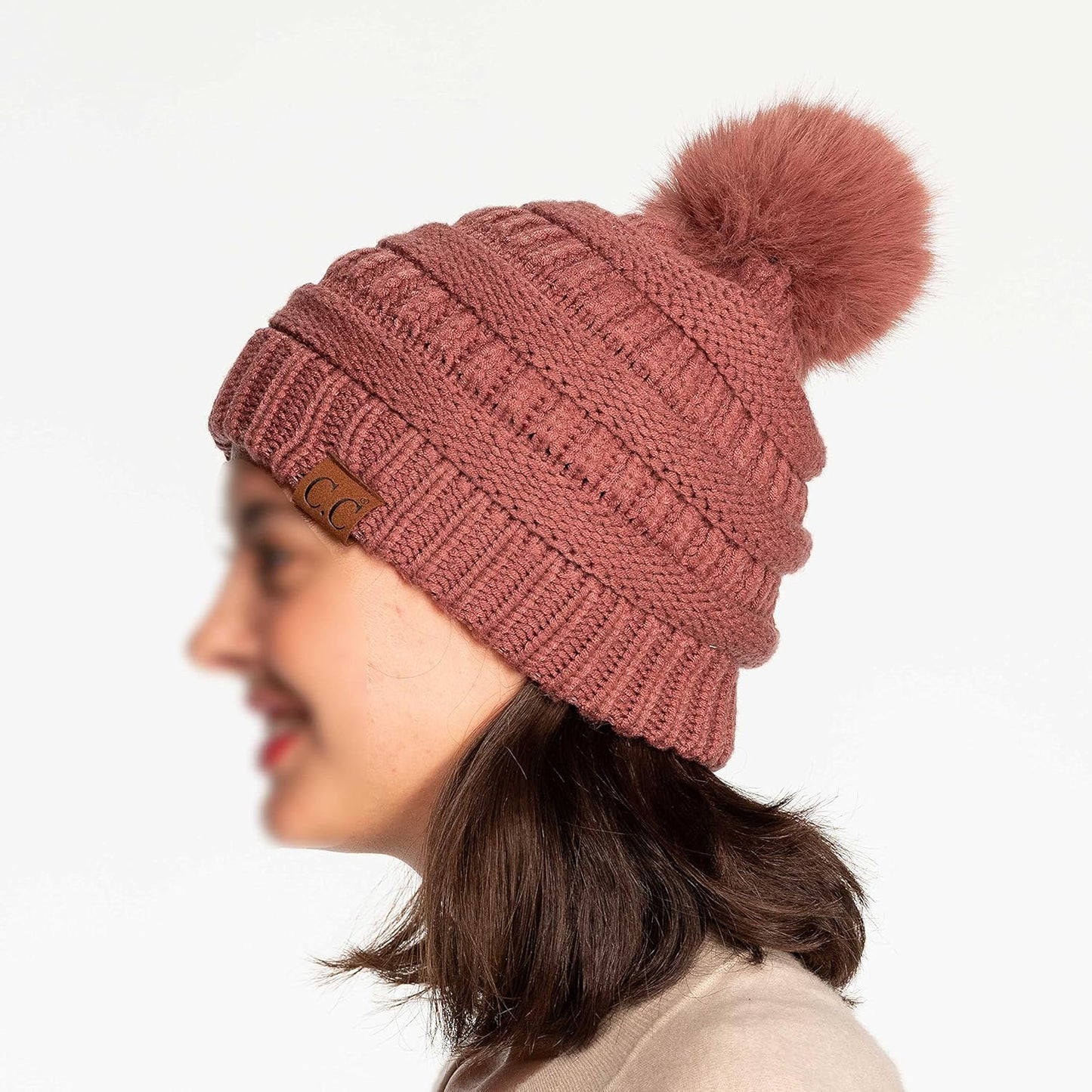 Chic Chunky Cable Knit Beanie with Luxurious Fur Pom - Your Winter & Fall Essential!